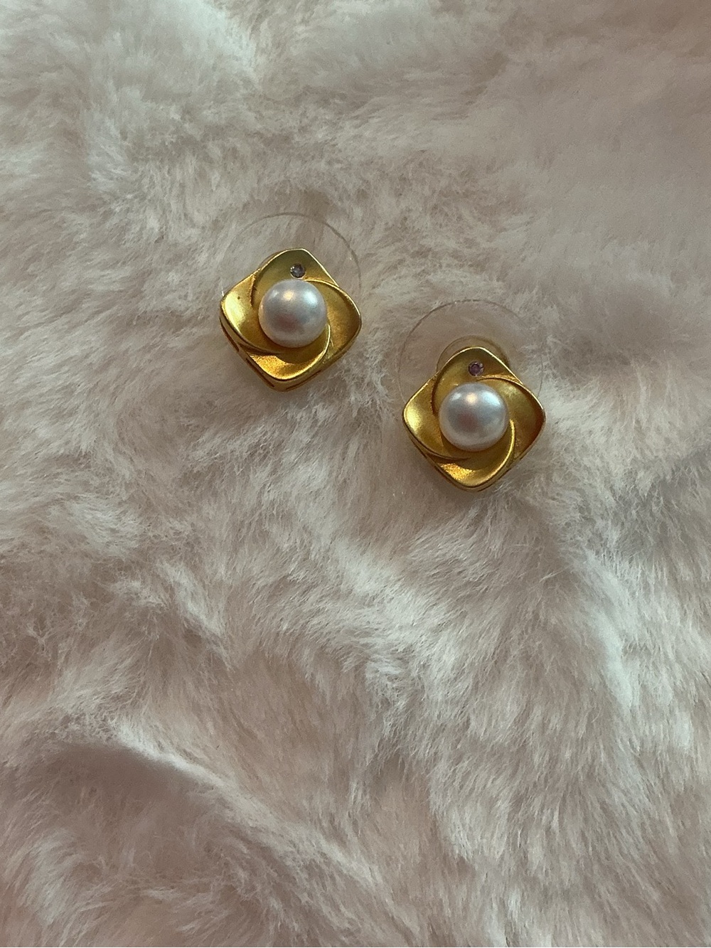 Gold White Pearl Stylish Stud Earrings - Elegant Women’s Jewelry